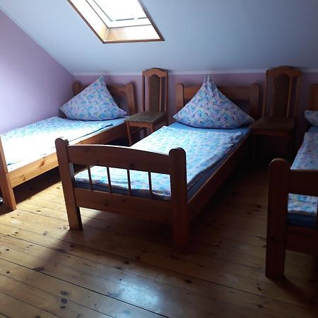 Villa Pod Piramida Ługniany Esterno foto