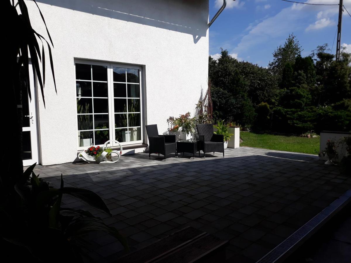 Villa Pod Piramida Ługniany Esterno foto