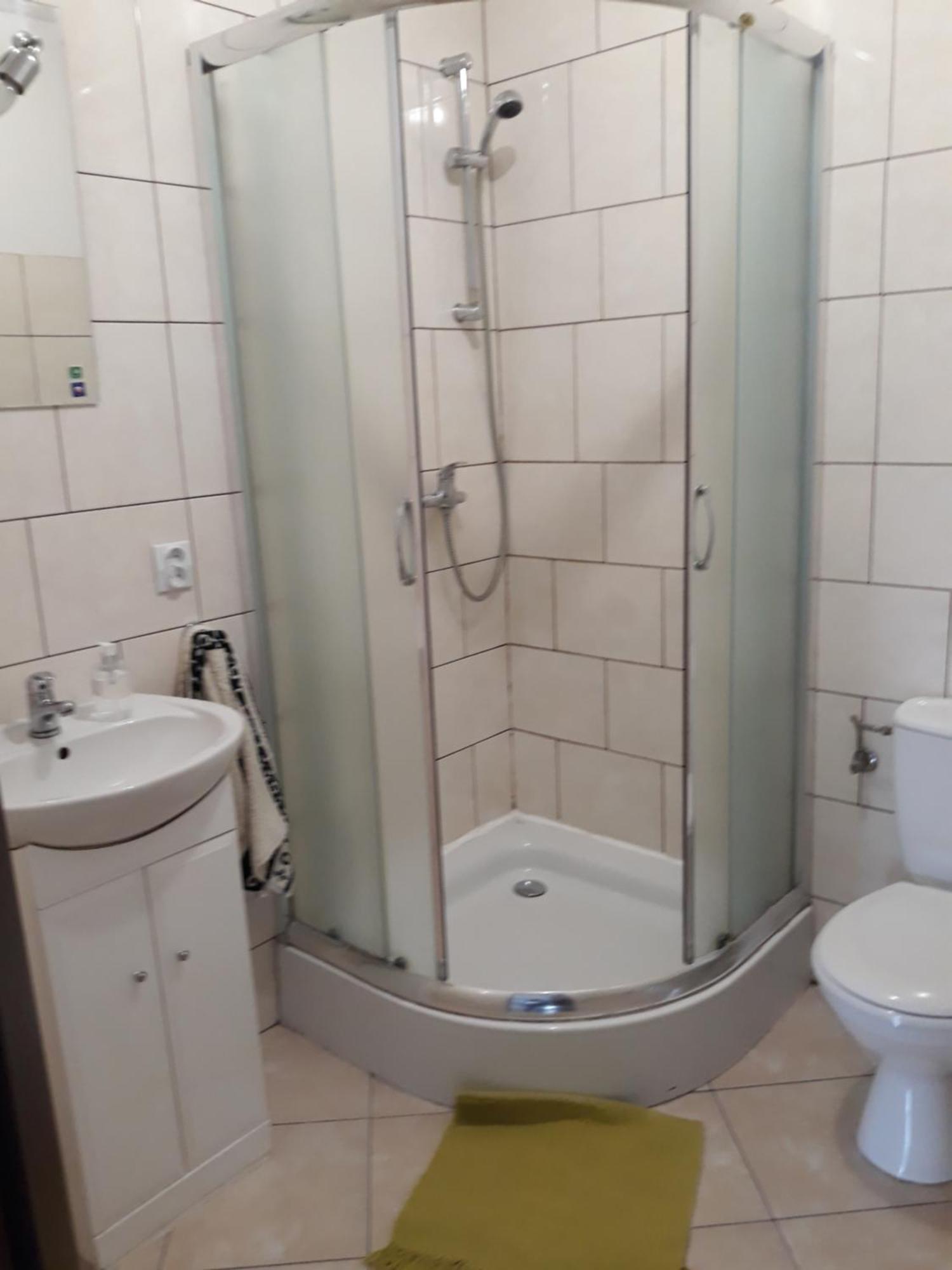 Villa Pod Piramida Ługniany Esterno foto