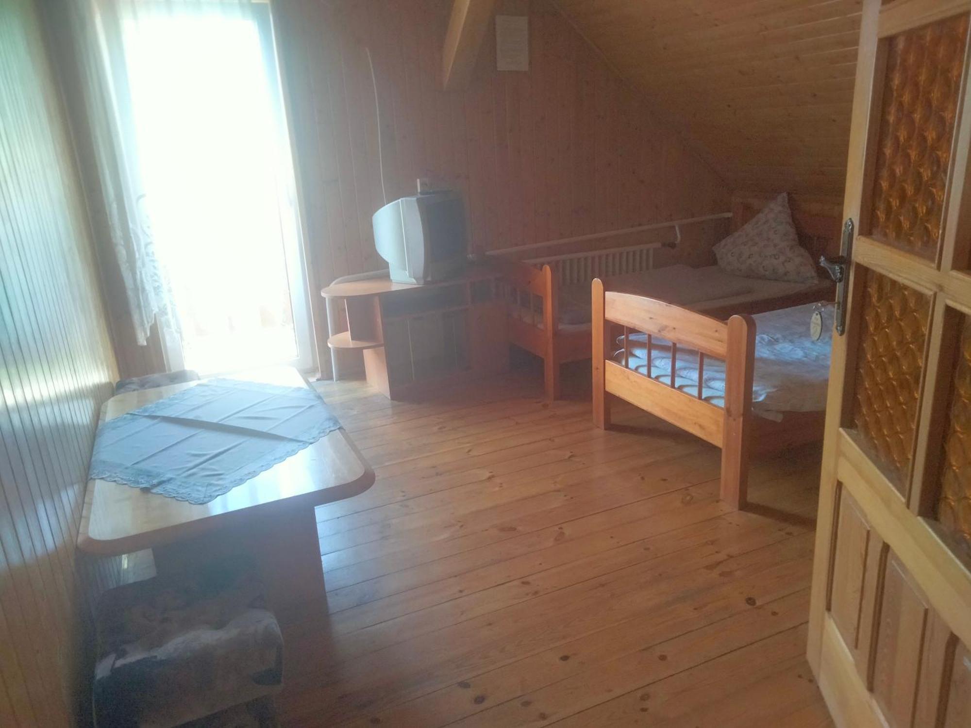 Villa Pod Piramida Ługniany Camera foto