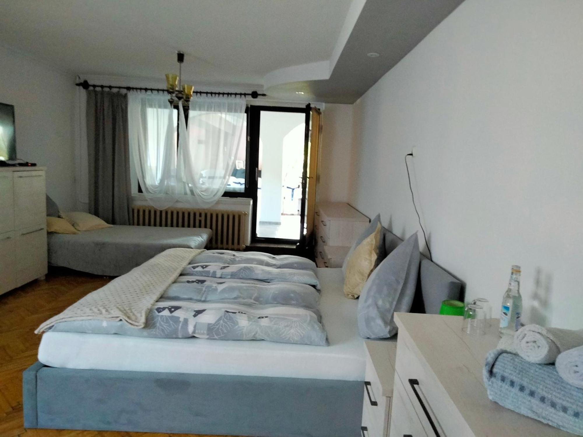 Villa Pod Piramida Ługniany Camera foto
